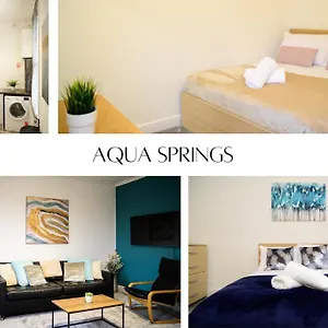 Aqua Springs, 2 Bedroom 1st Floor Apartment, Near Didsbury Apartment